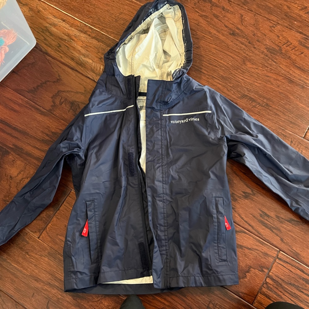 Boys Vineyard Vines light rain jacket